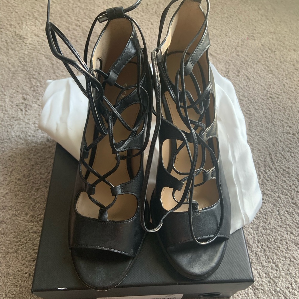 Shoes - Picture 3 of 5